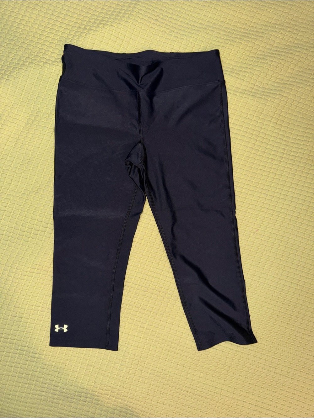 Under Armour Black Capri Leggings